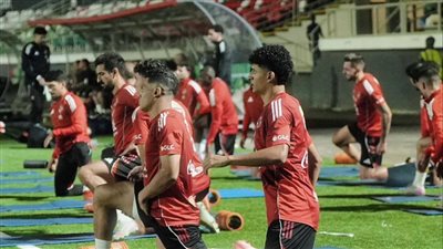 الأهلي يخوض مرانه الأول في بوروندي استعدادًا لمواجهة إيجل نوار (صور)