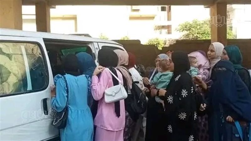 مواقف السيارات بالشرقية،