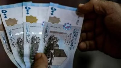 الليرة السورية تستقر مقابل الدولار، وصلت لهذا المستوى في تعاملات اليوم