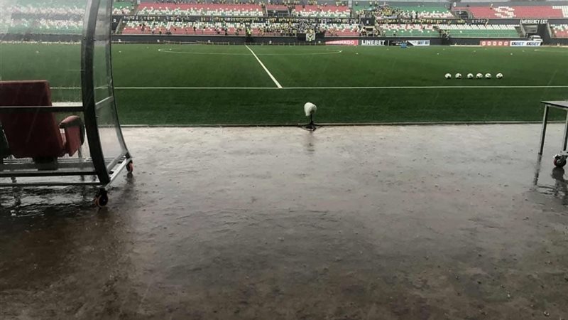 ملعب بوجومبورا،فيتو
