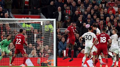 موعد مباراة ليفربول ومانشستر يونايتد في الدوري الإنجليزي والقناة الناقلة 