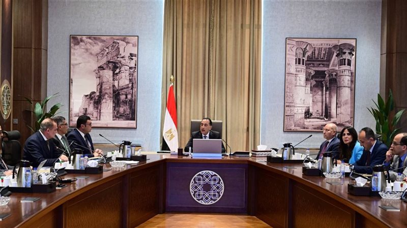 اجتماع برئاسة الدكتور