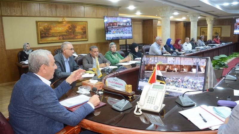 اجتماع محافظ الغربية