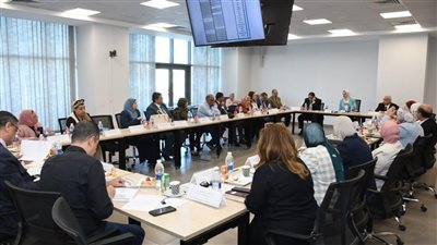 جامعة عين شمس: ارتفاع أعداد الطلاب الوافدين المقبولين ببرامج الدراسات العليا