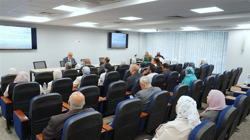جامعة عين شمس، فيتو