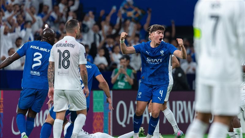 الهلال والسد
