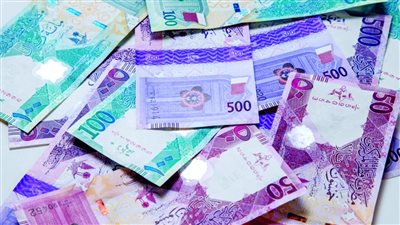 سعر الريال القطري مقابل الجنيه في البنوك مساء اليوم 