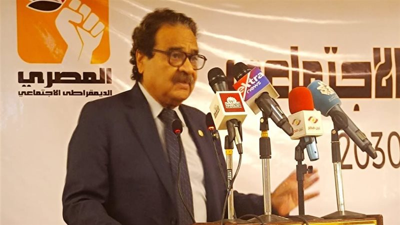 رئيس المصري الديمقراطي،