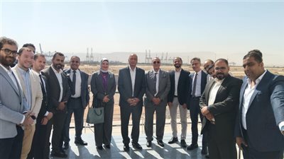 وفد من كبرى الشركات الصناعية يزور معامل الرقابة على الصادرات بالعين السخنة