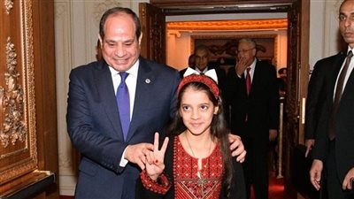 الطفلة الفلسطينية ريتاج تروي كواليس لقاء الرئيس السيسي (فيديو)