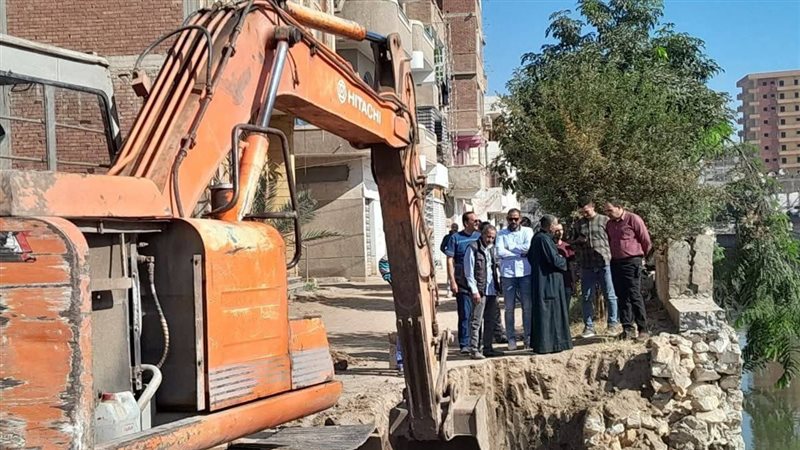 تنفيذ أعمال إحلال