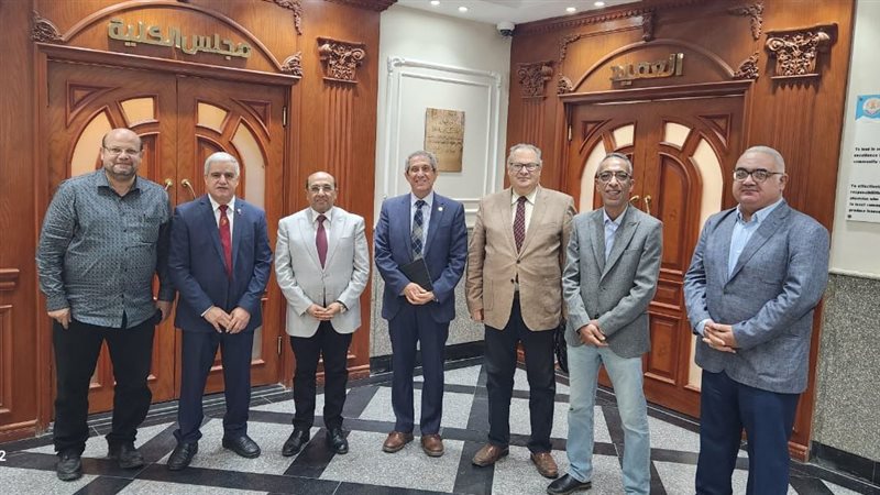 استقبال بجامعة المنصورة