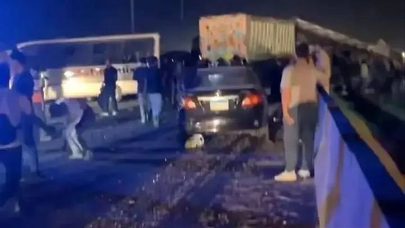 مصرع شخصين وإصابة