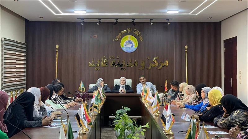 جانب من فاعليات الندوات،