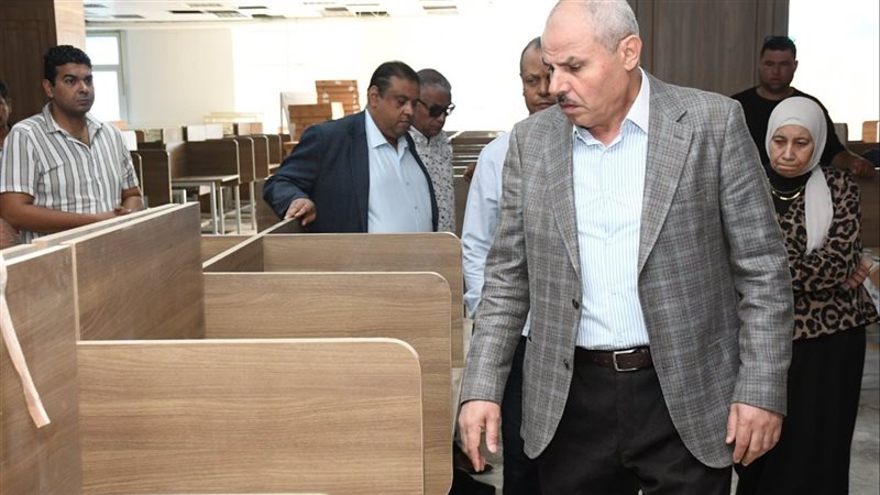رئيس جامعة قناة السويس