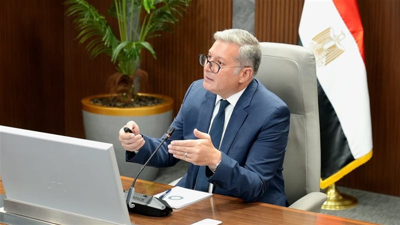 وزير البترول 