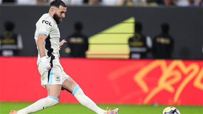 يصادف عيد ميلاد رونالدو، موعد أول مباراة لـ بنزيما مع الهلال السعودي