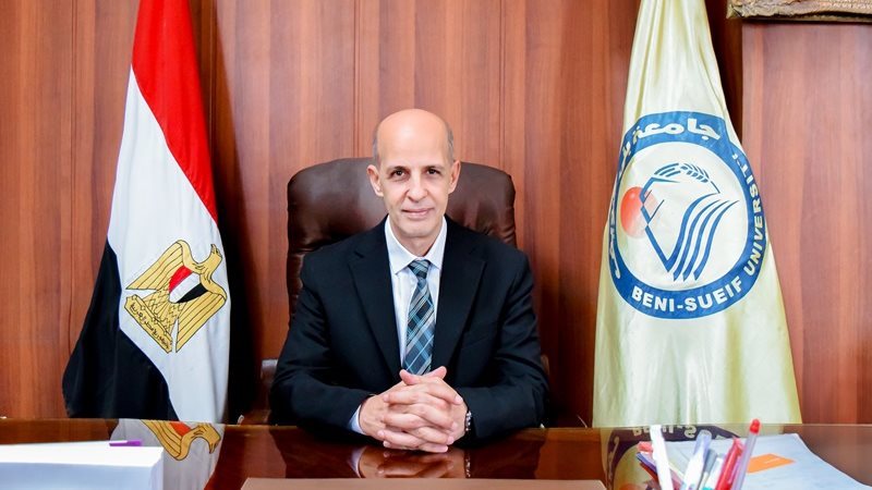 الدكتور طارق علي