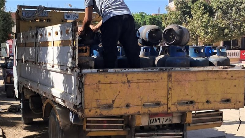 جانب من توزيع الاسطوانات،فيتو