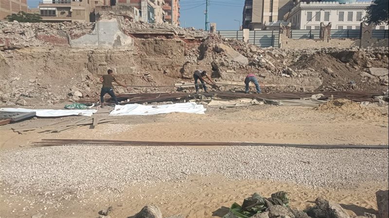 غلق فتحة غير شرعية