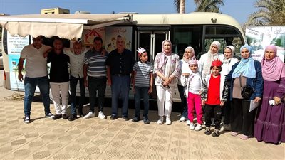 كلية الدراسات العليا للطفولة بعين شمس تطلق مبادرة أتوبيس المكتبة المتنقلة 