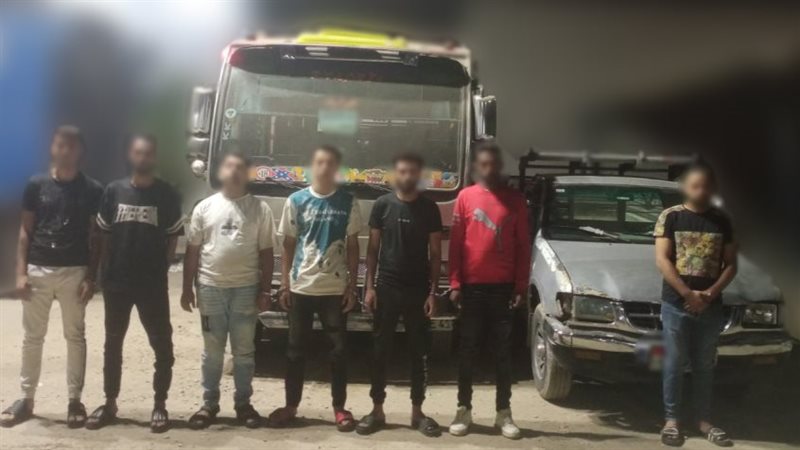 المتهمين 