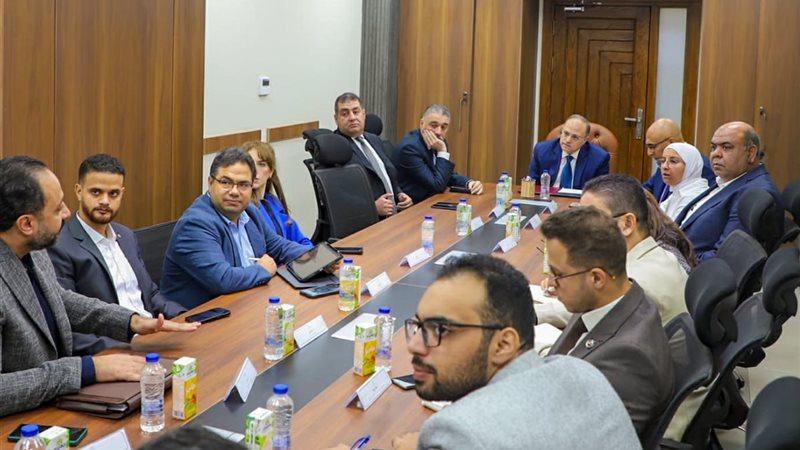 اجتماع مناقشة مشروع