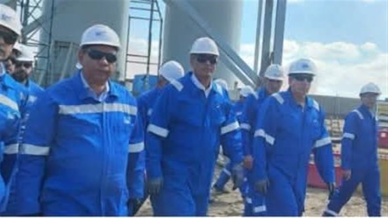 البترول، فيتو 