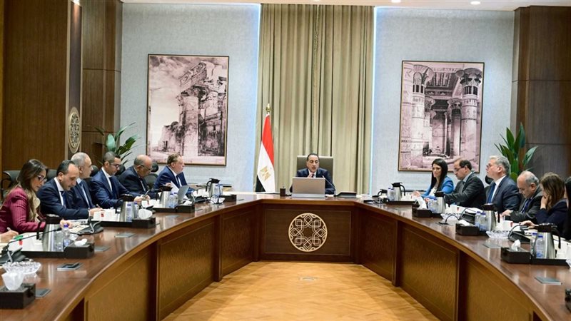 اجتماع برئاسة الدكتور