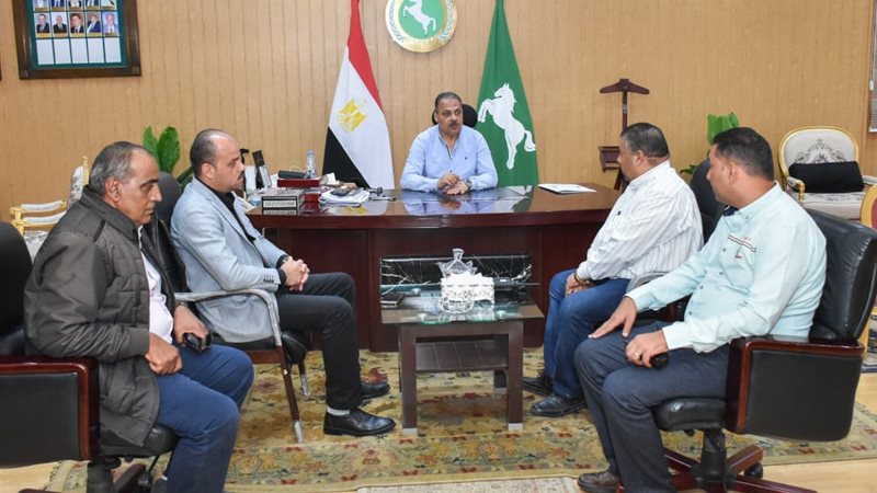 إعادة تنظيم العمل