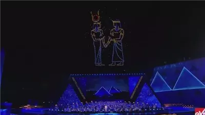 سماء المتحف المصري الكبير تتزين بهولوجرامات ملوك مصر القديمة والأهرامات