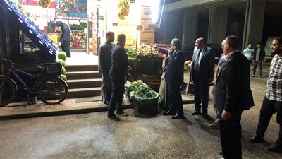 جولة ليلية لمحافظ الدقهلية لمتابعة أعمال النظافة وموقف الإشغالات بالمنصورة (صور)