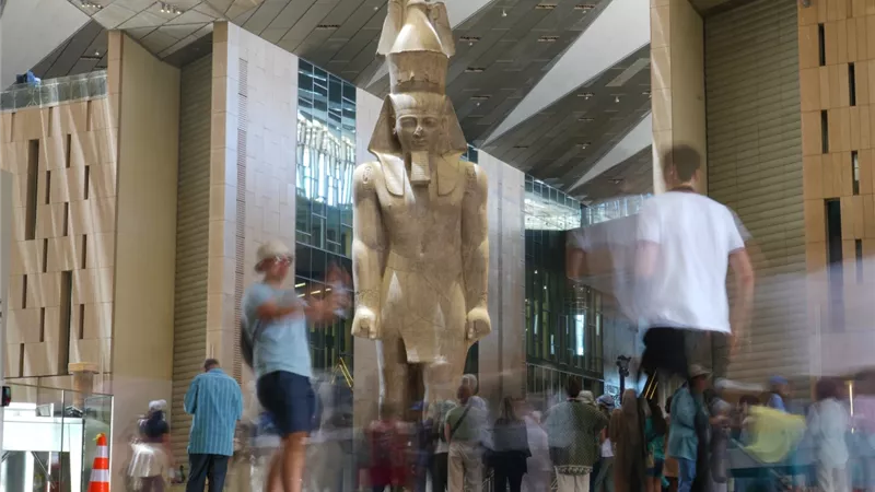 المتحف المصري الكبير،