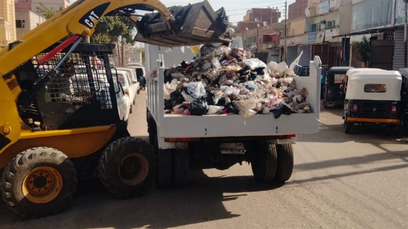 حملة مكبرة لرفع المخلفات،