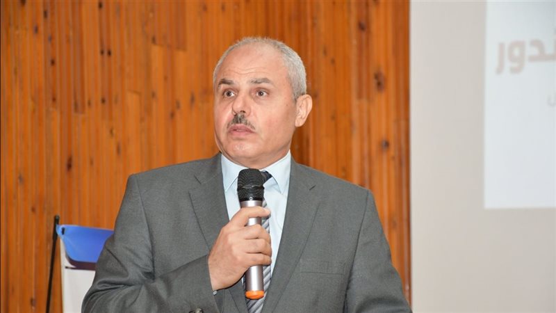 الدكتور ناصر مندور
