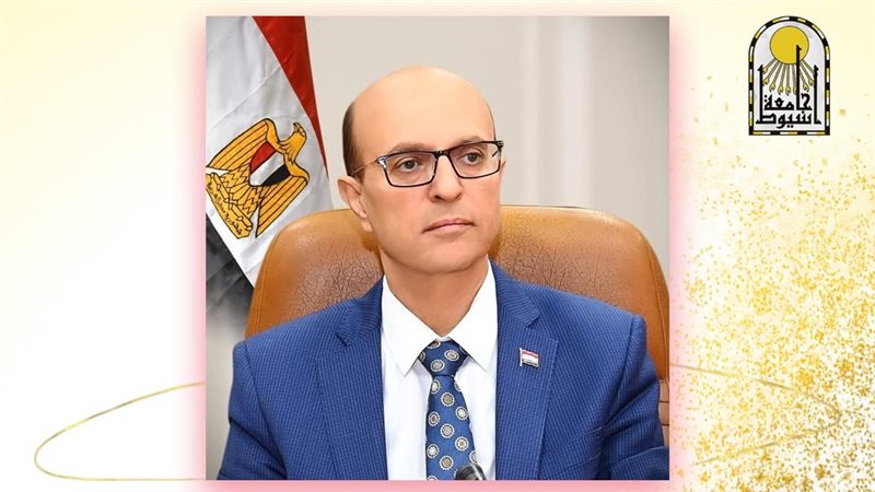 الدكتور أحمد المنشاوي