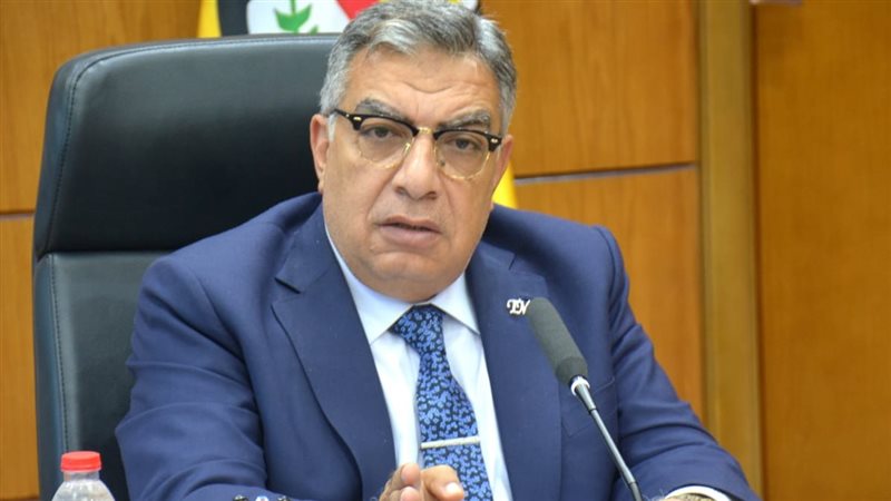 طارق مرزوق، محافظ