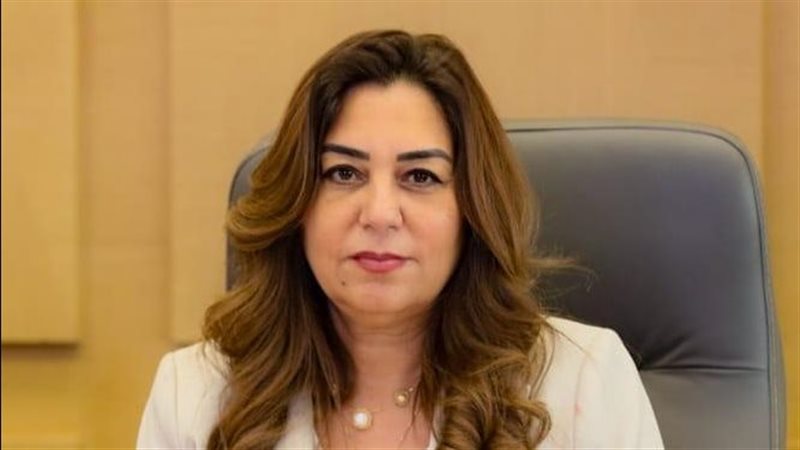 منال عوض، فيتو