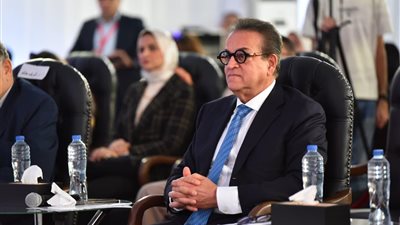 وزير الصحة: 360 ألف مريض يترددون على مراكز علاج الأورام سنويا