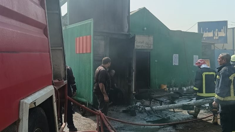 حريق بالطريق السريع