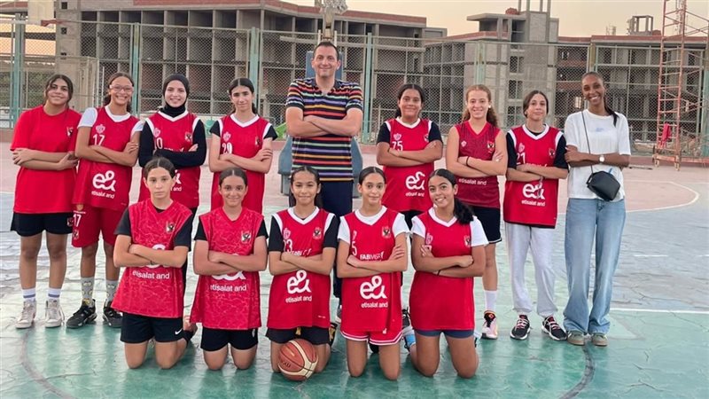 سلة الأهلي تتوج ببطولة
