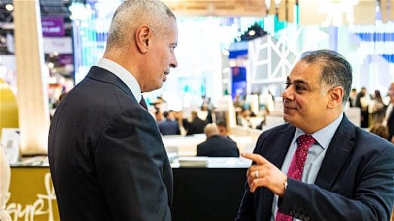 احمد عادل رئيس الشركة