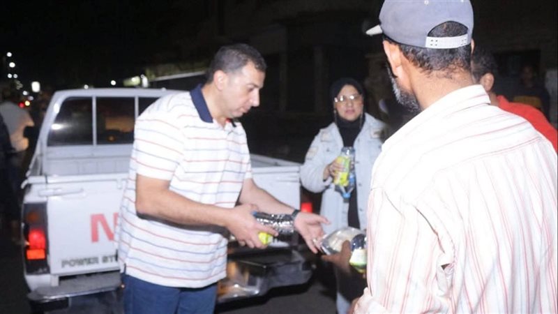  مبادرة لتوزيع وجبات