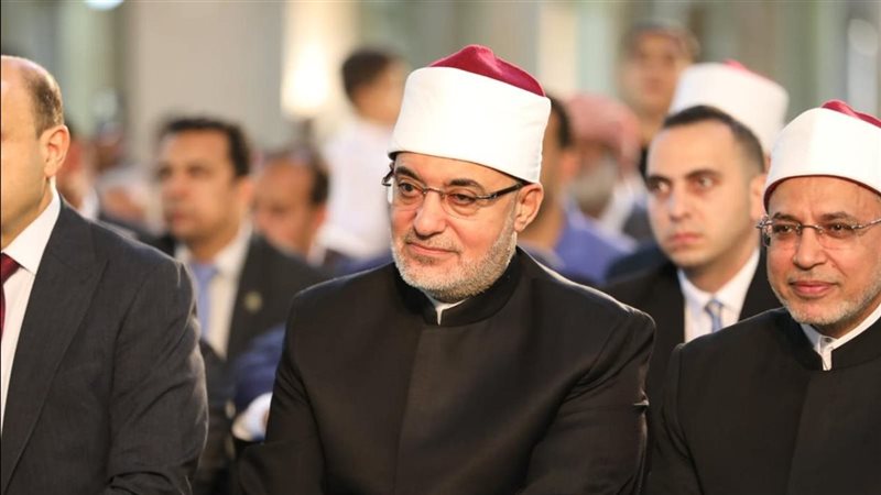 الدكتور نظير عياد