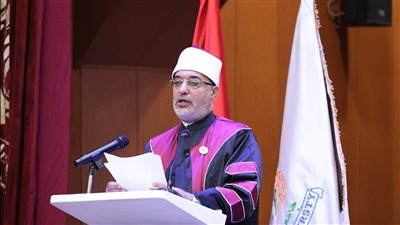 مفتي الجمهورية يحذر من التشكيك في فضل العلوم الإنسانية والطبيعية