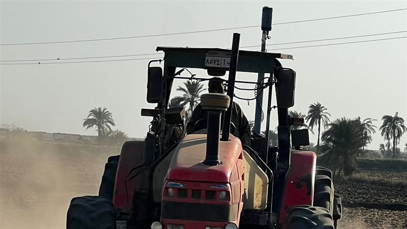تسوية الأراضي الزراعية،