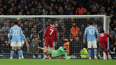 الدوري الإنجليزي، مانشستر سيتي يضرب ليفربول بثلاثية في مباراة جوارديولا الألف