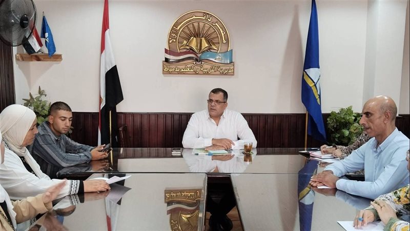 ياسر عمارة يستقبل