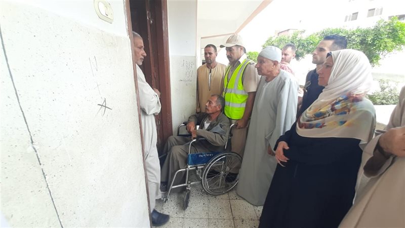 ناخب علي كرسي متحرك