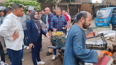 نائب محافظ القليوبية تقود حملة لرفع الإشغالات بشبرا الخيمة